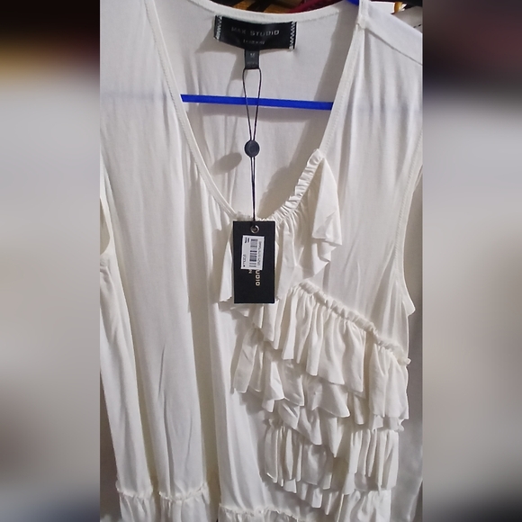 Max Studio Top - Picture 2 of 4